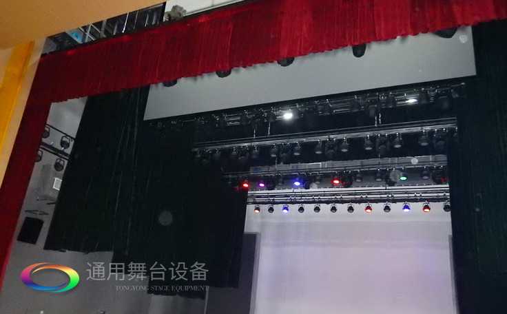 通用舞臺幕布優(yōu)勢！奉行以