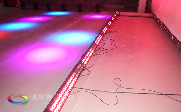 廣科學(xué)院松山湖校區(qū)多功能報告廳舞臺幕布及聲光電系統(tǒng)安裝與部署及室內(nèi)裝修設(shè)計、施工建設(shè)項目