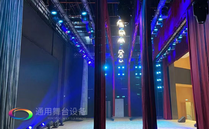 物聯(lián)網(wǎng)、集控等技術(shù)——有效解決舞臺(tái)阻燃幕布安全新方案之一