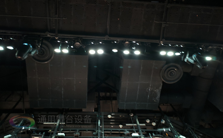 舞臺吊桿啟動注意事項、電動卷揚機、控制臺須接地等