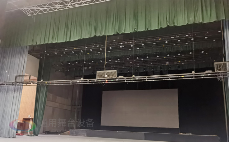 眼鏡框架式舞臺(tái)阻燃幕布 功效、性能特點(diǎn)