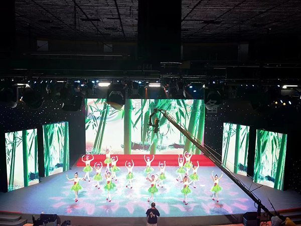 泰州通用舞臺(tái)設(shè)備拉幕機(jī)、舞臺(tái)吊桿 舞臺(tái)實(shí)景效果展示