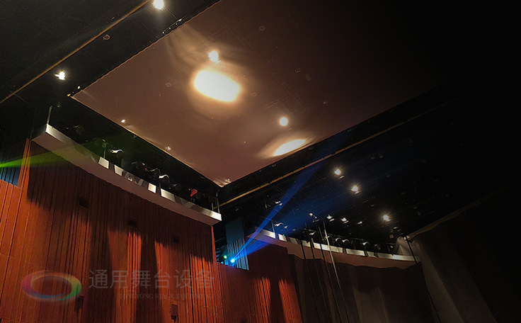 劇場舞臺升級，舞臺燈光、舞臺阻燃幕布煥新登場
